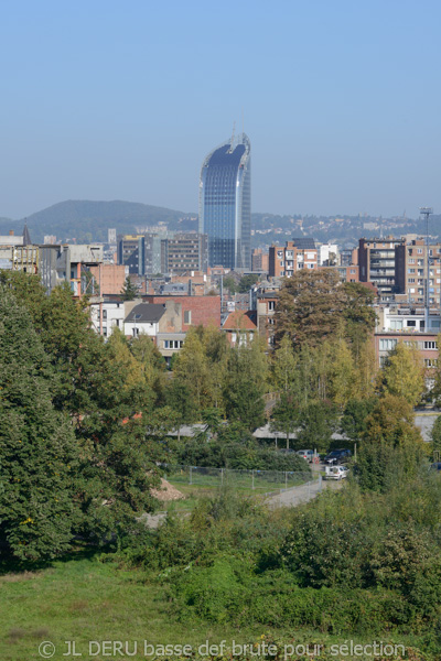 tour des finances à Liège